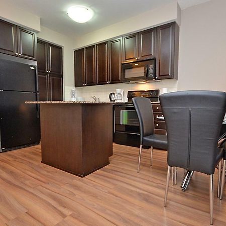 Urban Furnished Suites - 密西沙加 外观 照片