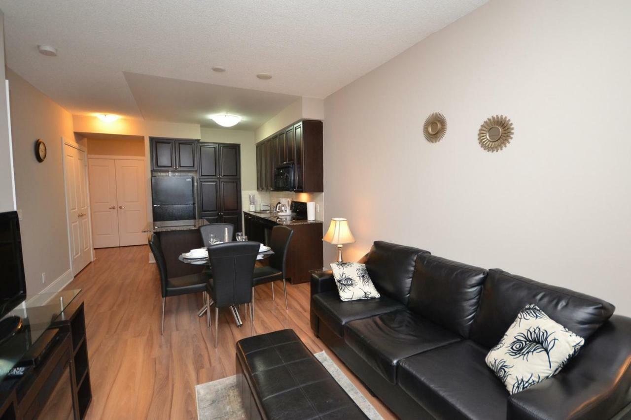 Urban Furnished Suites - 密西沙加 外观 照片